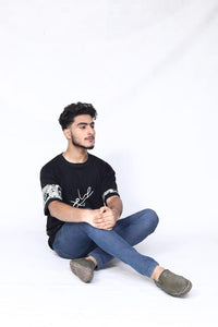 Professional Fashion Model for Urban Streetwear Apparel: E-commerce Studio Photography, Brand Ambassador, and High-Impact Social Media Content Creator ( large )