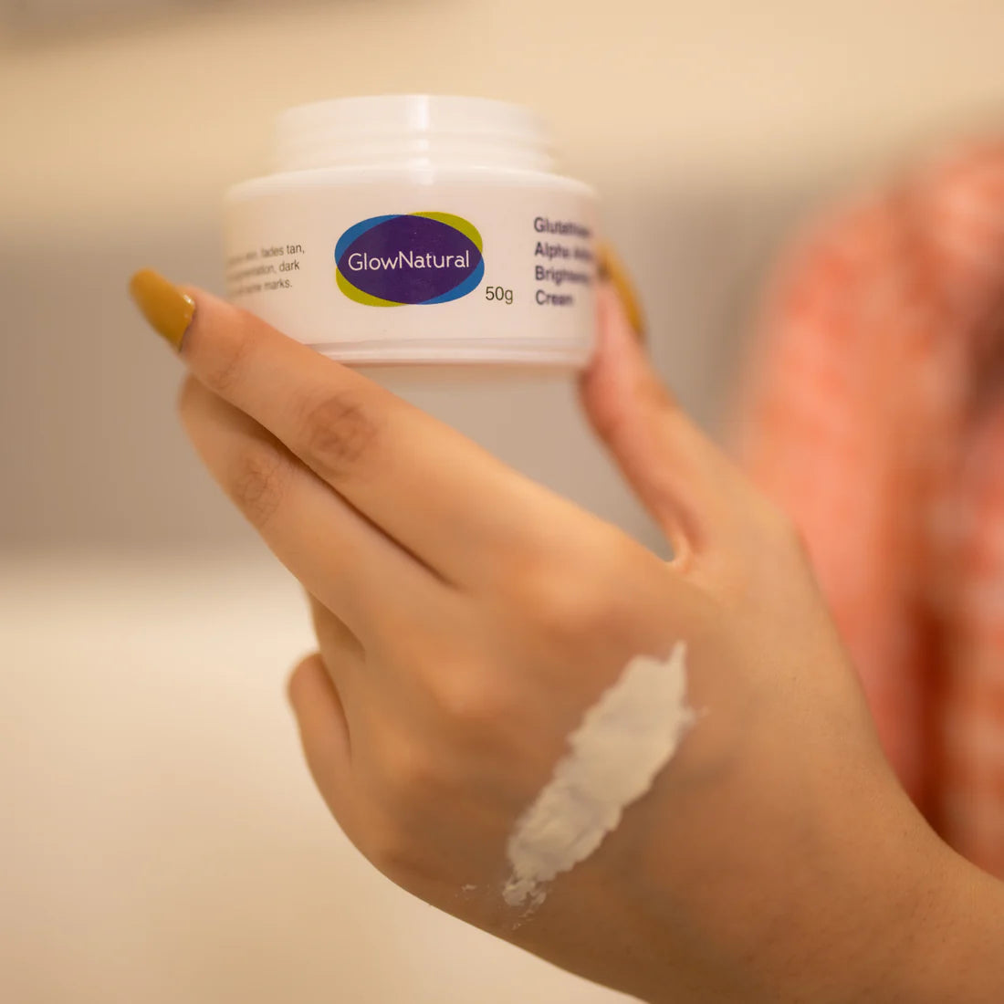 GlowNatural LuminaFade Precision Brightening And Advanced Spot Correcting GlowCream For Radiant And Even Skin Tone - 50g