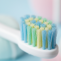 DORCO Children’s Soft Toothbrush with Fun Toy & Protective Case – Gentle Care for Kids’ Teeth & Gums (Random Design)