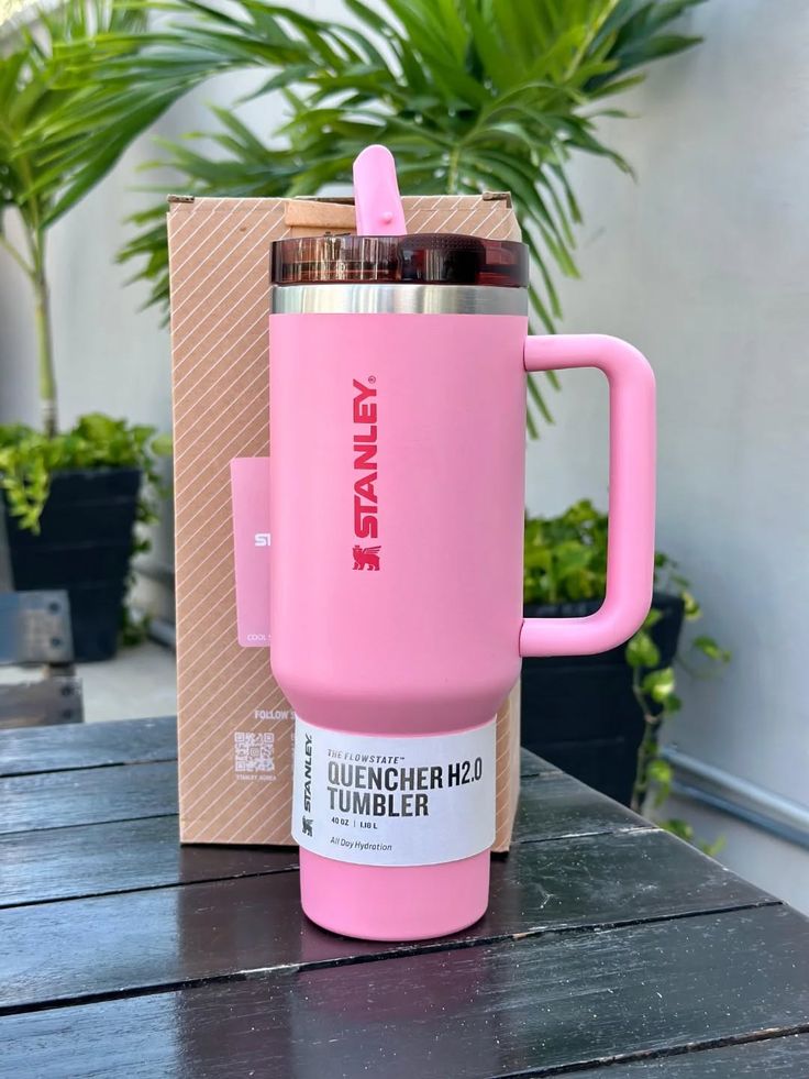 Stanley Flip Straw Tumbler 40oz (1200ML) Insulated Stainless Steel With Handle Durable Design For Daily Hydration And Travel - Blue
