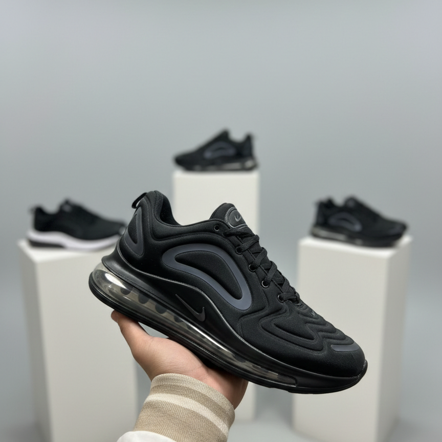 Nike Air Max 720 Sneakers | Black |