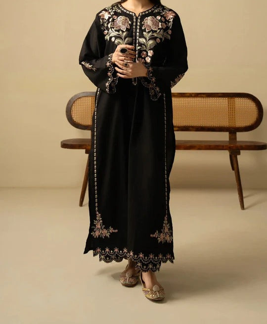 Batool 2-Piece Stitched Winter Suit – Black Cutwork Embroidered Cotton/Dhanak Set - Large