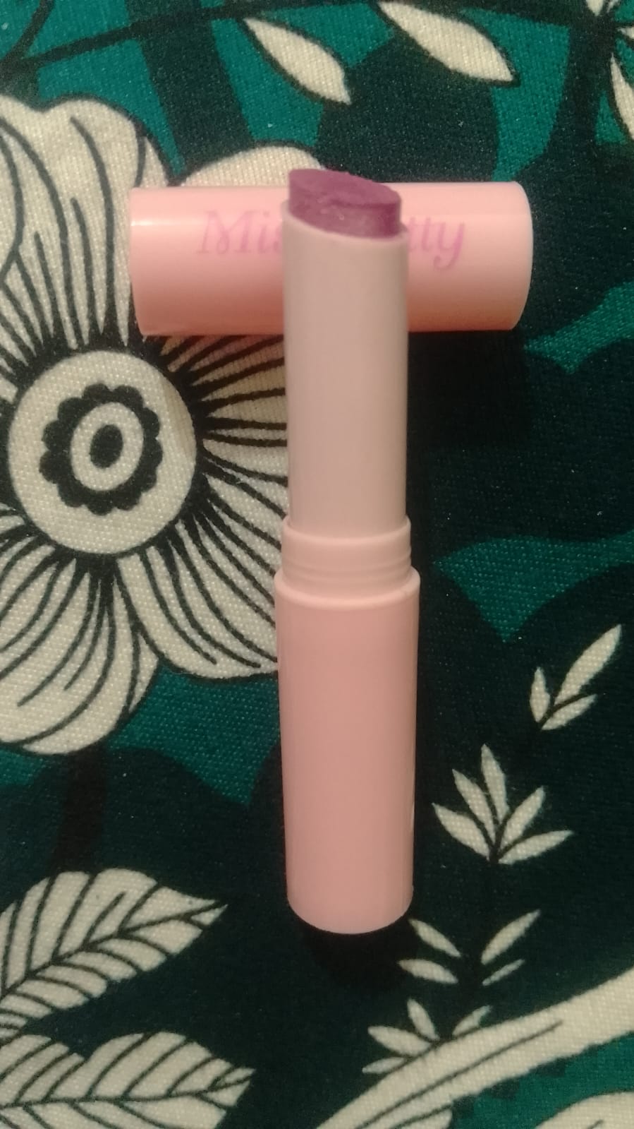 Multipurpose Jelly Highlighter Stick – Creamy Glitter Eyeshadow, Lip Balm & Face Highlighter | Shade 1