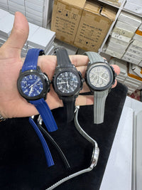 Chronograph Mens Watch With Rubber Strap Stylish Sports Design Non Waterproof
